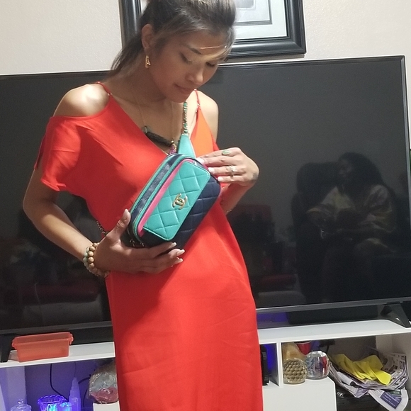 Limited Edition CHANEL Goatskin Quilted Tri-Color In & Out Waist Sling Bag - Picture 4 of 16